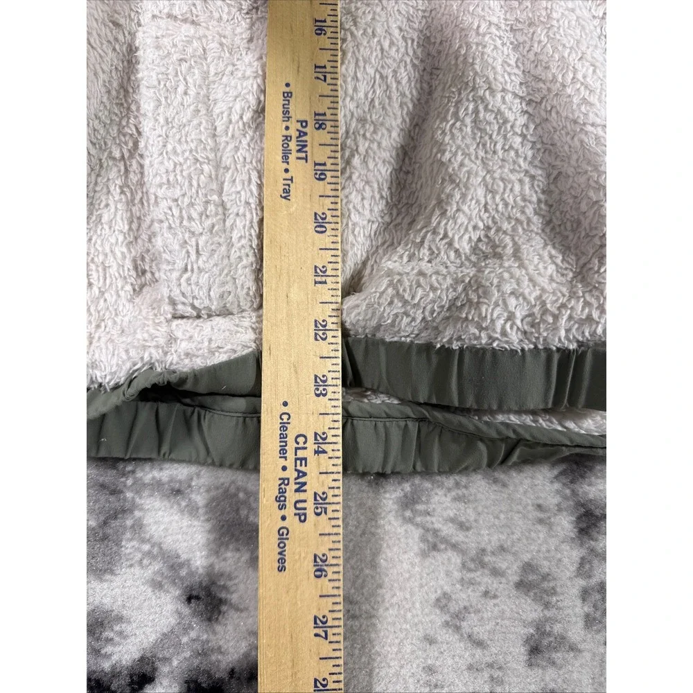 Vuori Cozy Sherpa Popover Womens Size Small Fleece Fuzzy Athleisure Gym - Picture 6 of 13